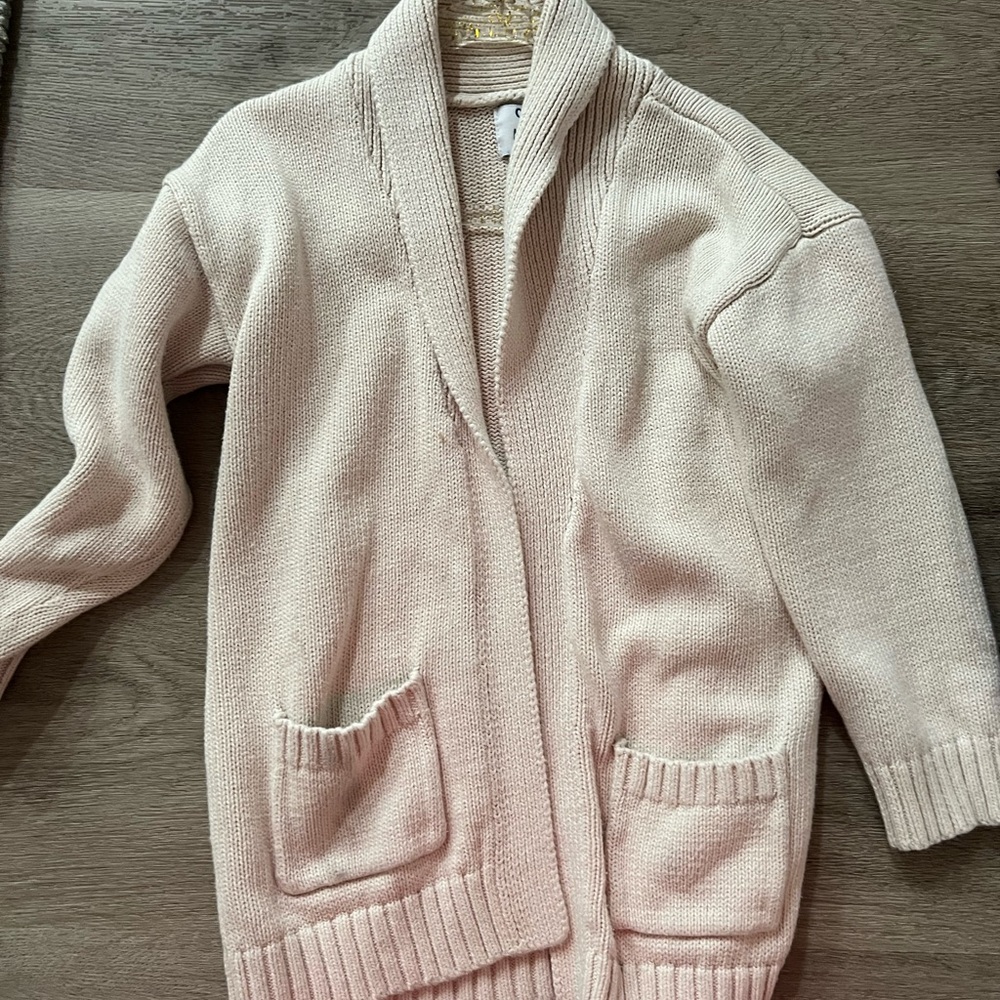 Cozy Cream Cardigan with Pockets